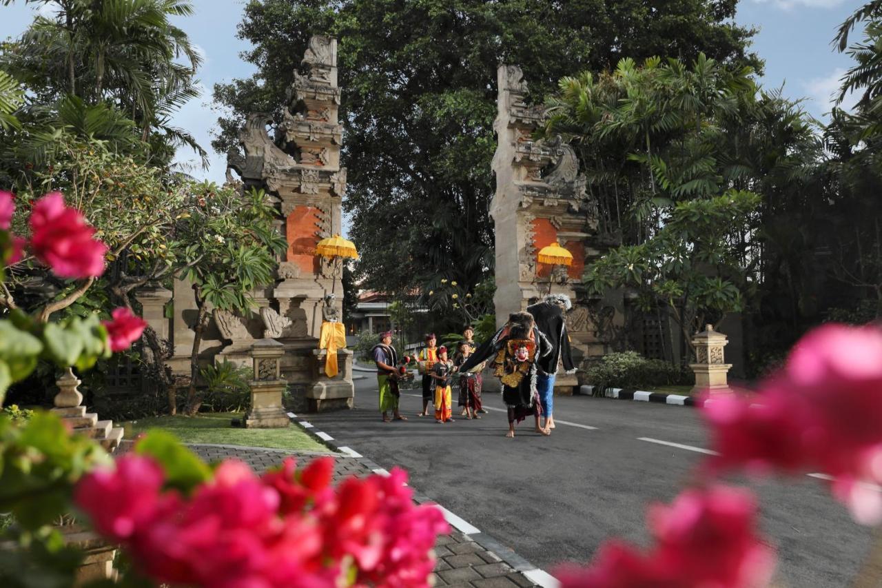 Bali Dynasty Resort Kuta Lombok Exteriör bild
